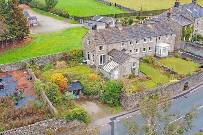 3 Bedroom Semi-Detached House For Sale In Wilsill, Harrogate, HG3