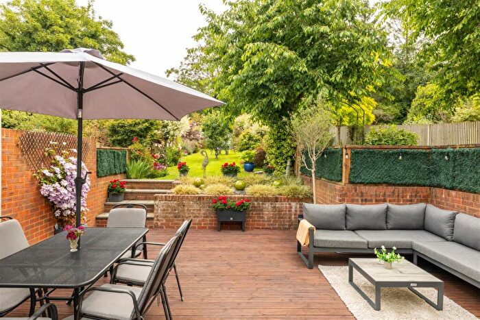 2 Bedroom Terraced House For Sale In Deepdene Avenue, Dorking, RH5