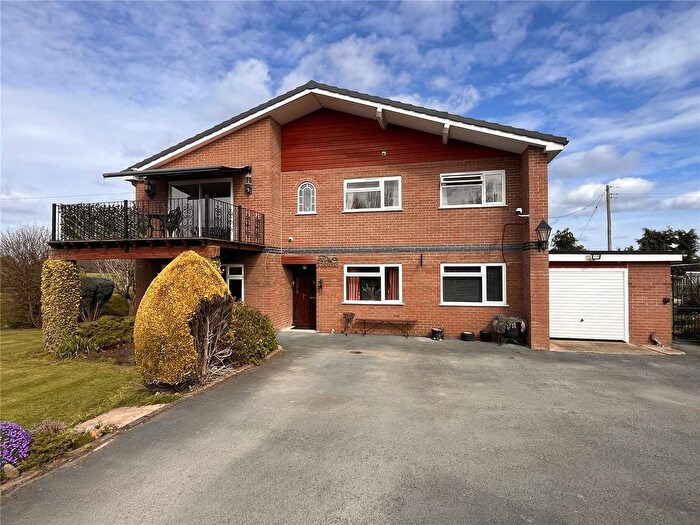 4 Bedroom Detached House For Sale In Melverley Road, Pentre, Shrewsbury, Shropshire, SY4