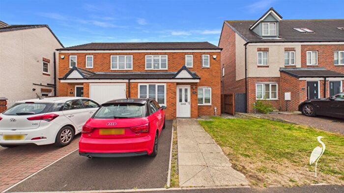 3 Bedroom Semi-Detached House For Sale In Corning Road, Alexandra Park, Sunderland, SR4