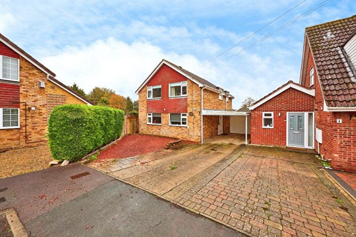 3 Bedroom Detached House For Sale In Oak End, Alconbury, Huntingdon, PE28