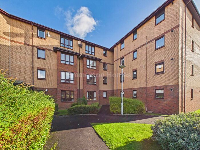 2 Bedroom Flat To Rent In Millstream Court, Paisley, PA1