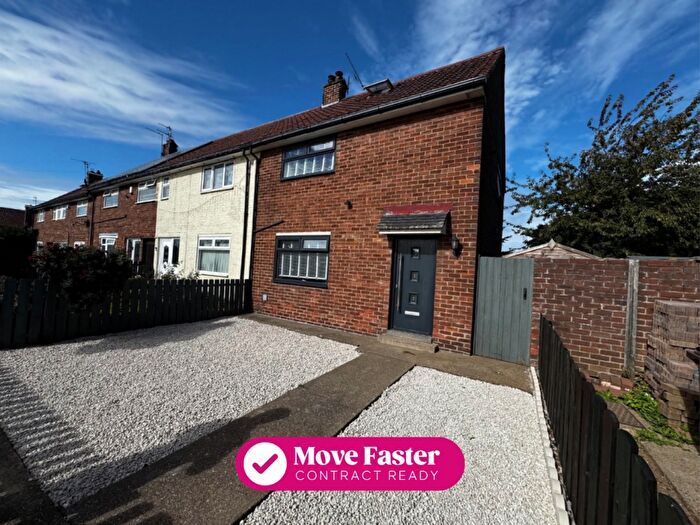 2 Bedroom End Of Terrace House For Sale In Bexhill Avenue, Hull, East Riding Of Yorkshire, HU9