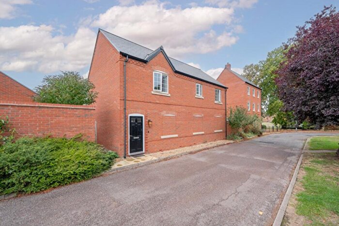 2 Bedroom Coach House For Sale In Gladwin Crescent, Brampton, Huntingdon, Cambridgeshire, PE28