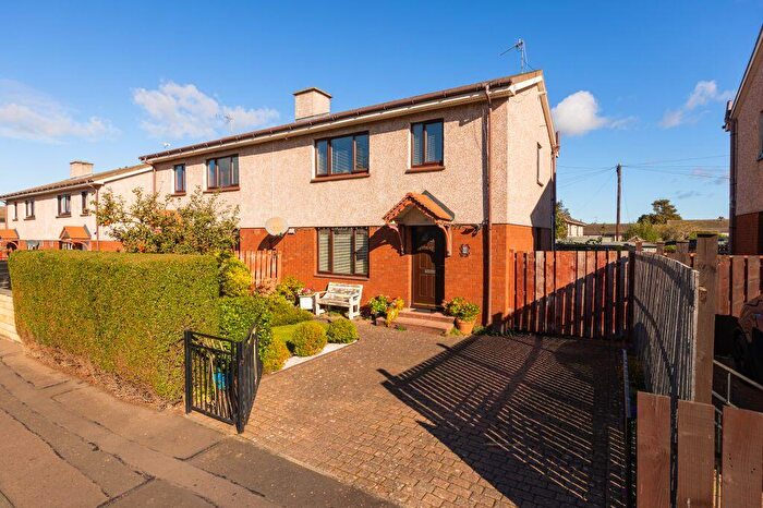 3 Bedroom Semi-Detached Villa For Sale In Craigour Crescent, Edinburgh, EH17