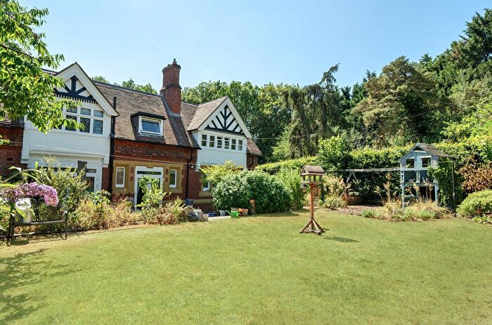 4 Bedroom Detached House For Sale In Church Road, Farley Hill, Reading, Berkshire, RG7