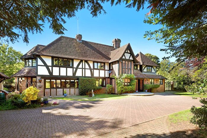 5 Bedroom Detached House For Sale In Wilton Road, Beaconsfield, HP9