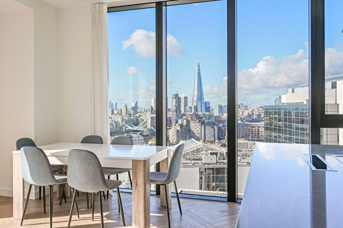 3 Bedroom Flat To Rent In Gauging Square, St Katharine Docks, London, E1W