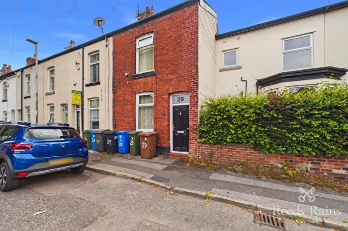 2 Bedroom Terraced House For Sale In Kensington Street, Hyde, Greater Manchester, SK14