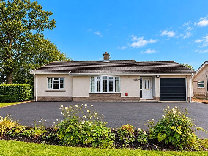 2 Bedroom Detached Bungalow For Sale In Ffarmers, Llanwrda, SA19
