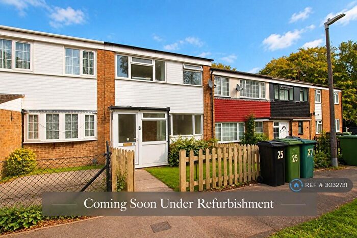 3 Bedroom Terraced House To Rent In Larchwood Close, Chatham, ME5
