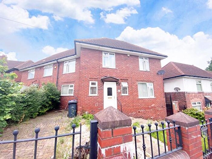 2 Bedroom House To Rent In Windsor Street Thurnscoe, S63