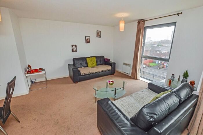 2 Bedroom Flat To Rent In Pioneer House, C Elmira Way, Salford, M5