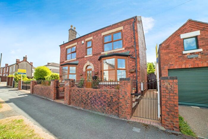 3 Bedroom Detached House For Sale In Carter Lane East, South Normanton, Alfreton, Derbyshire, DE55