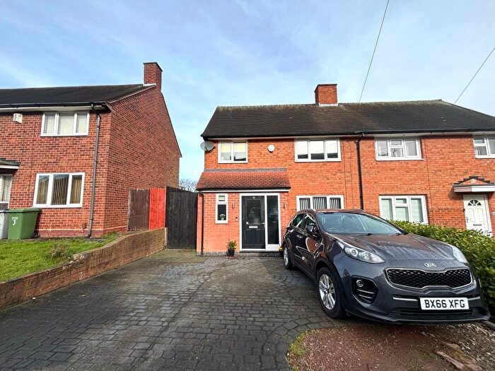 3 Bedroom Semi-Detached House To Rent In Shawberry Road, Birmingham, B37