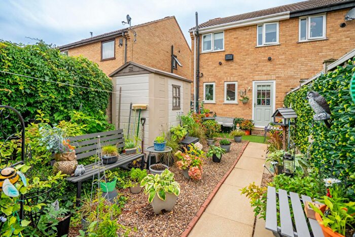 1 Bedroom End Of Terrace House For Sale In Bellhouse Way, York, YO24