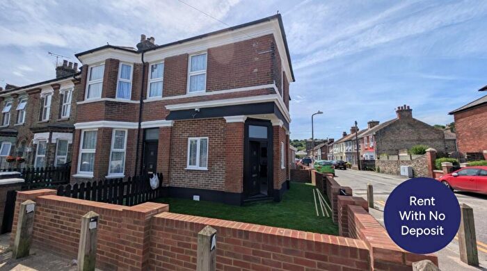 2 Bedroom End Of Terrace House To Rent In Lorne Road, Dover, Kent, CT16