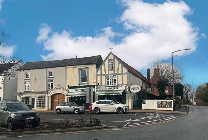 1 Bedroom Flat To Rent In Market Place, Doncaster, DN10