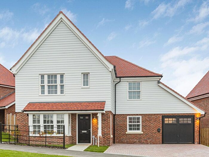 4 Bedroom Detached House For Sale In Hartley Road, Cranbrook, TN17