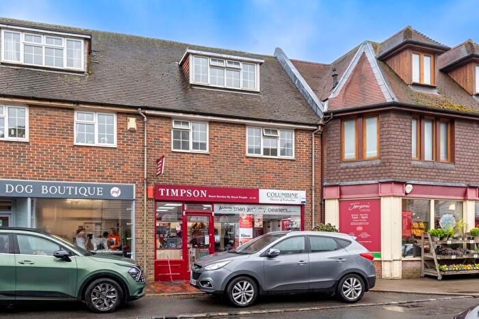 2 Bedroom Flat For Sale In High Street, Wadhurst, TN5