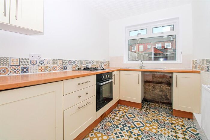 2 Bedroom Terraced House For Sale In King Street, Normanton, WF6