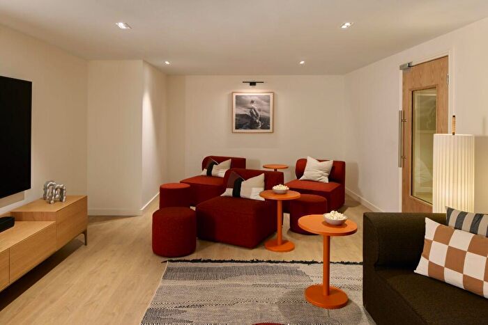 3 Bedroom Flat To Rent In The Meander, Fyfe Lane, Bonnington, Edinburgh, City Of Edinburgh, EH6