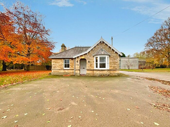 2 Bedroom Detached Bungalow To Rent In Lincoln Road, Branston, Lincoln, LN4