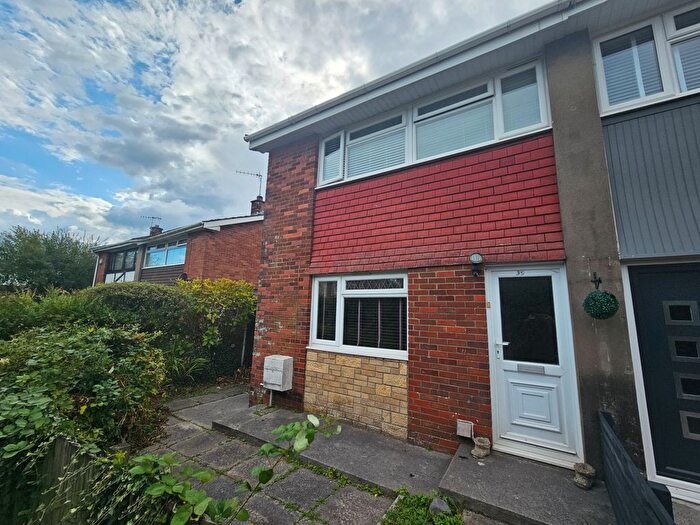 3 Bedroom Semi-Detached House To Rent In Heol Y Twyn, Pontlliw, Swansea, SA4