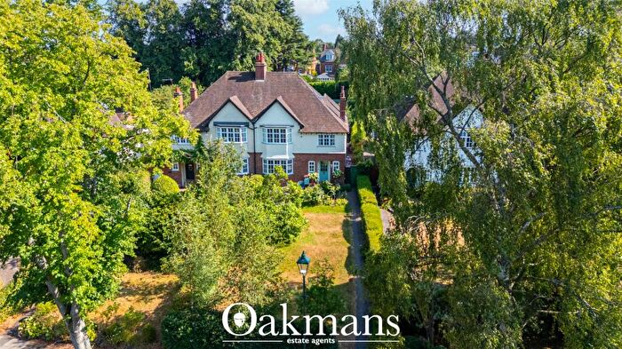 5 Bedroom Semi-Detached House For Sale In Carless Avenue, Birmingham, B17