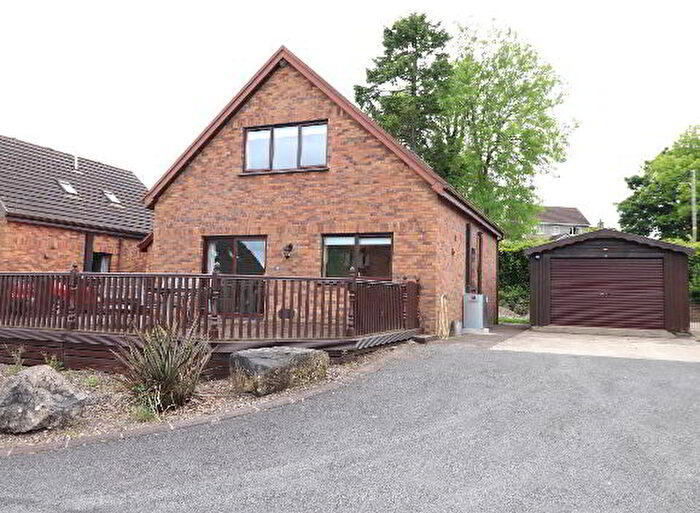 3 Bedroom Chalets For Sale In Tully Bay Marina, Enniskillen, BT93