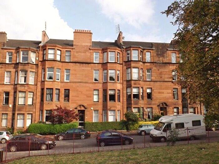 2 Bedroom Flat To Rent In Fantastic Refurbished Bed, Hyndland Avenue, ., G11