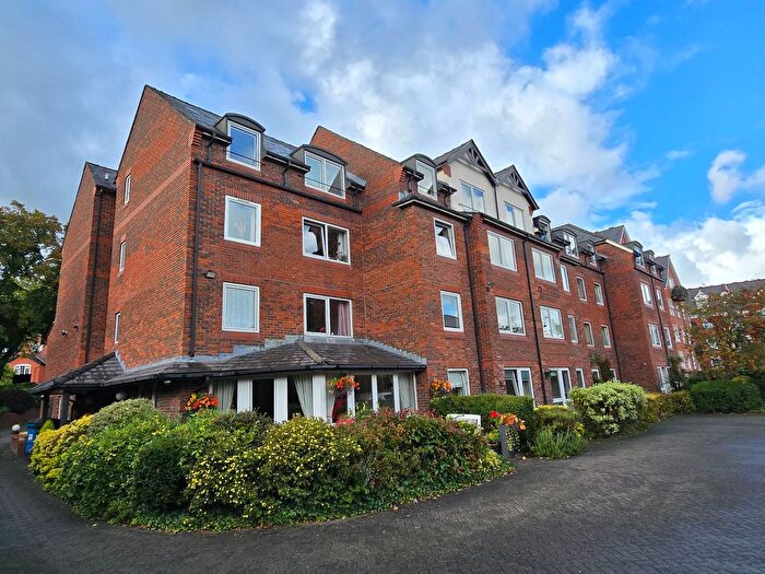 1 Bedroom Property For Sale In Groby Road, Altrincham, WA14