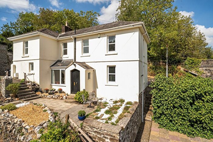 4 Bedroom Detached House For Sale In Glanville Road, Tavistock, Devon, PL19
