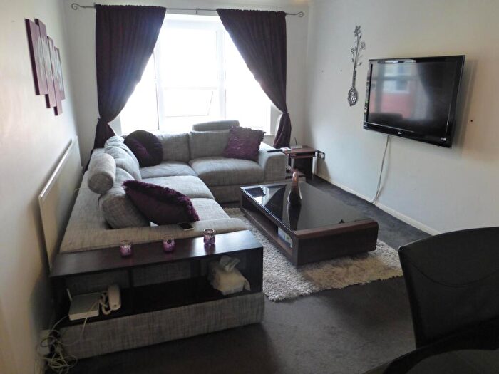 2 Bedroom Flat To Rent In Spring Road, Southampton, SO19