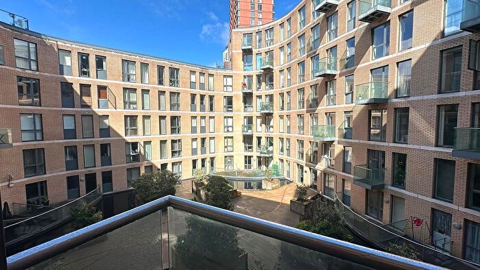 2 Bedroom Flat For Sale In Essex Street, Birmingham, B5