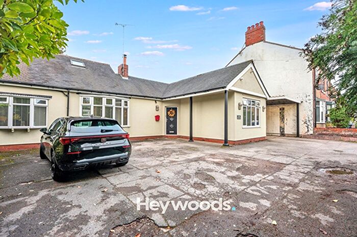 3 Bedroom Bungalow For Sale In Sparrow Terrace, Porthill, Newcastle, ST5