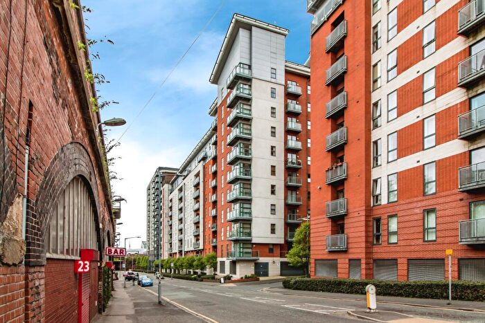 1 Bedroom Apartment To Rent In Hornbeam Way, Manchester, Greater Manchester, M4