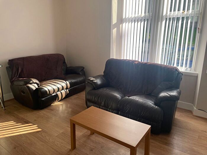1 Bedroom Flat To Rent In Victoria Road, Torry, Aberdeen, AB11