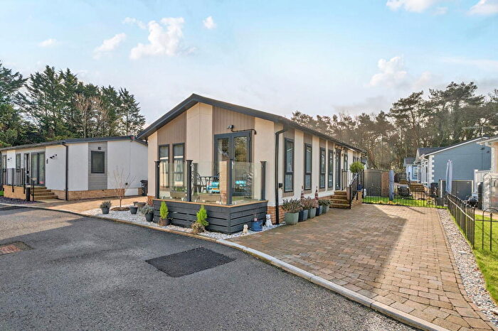 2 Bedroom Park Home For Sale In New Forest Glades, Hurn, Dorset, BH23