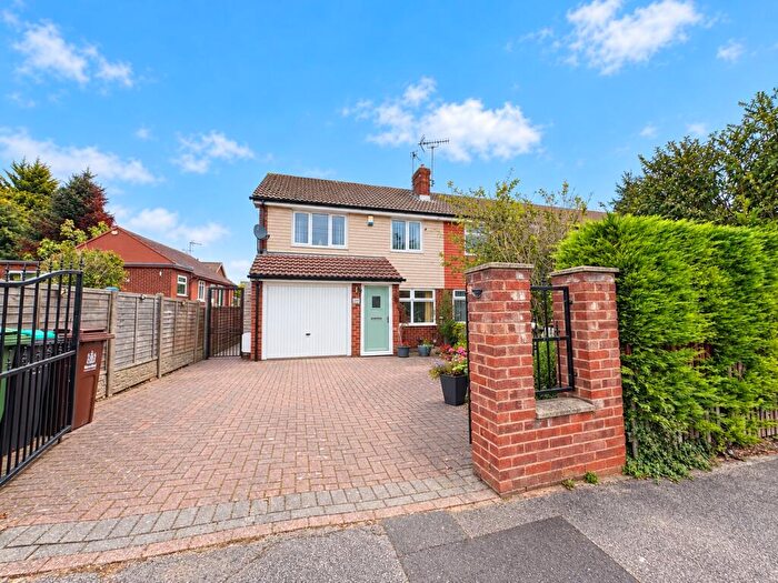 3 Bedroom Semi-Detached House For Sale In Bernard Avenue, Mansfield Woodhouse, Mansfield, NG19