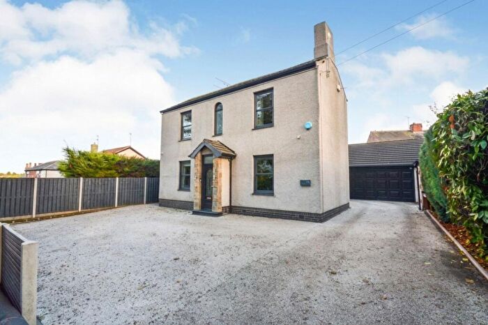 4 Bedroom Detached House For Sale In Whiston Grove, Rotherham, S60