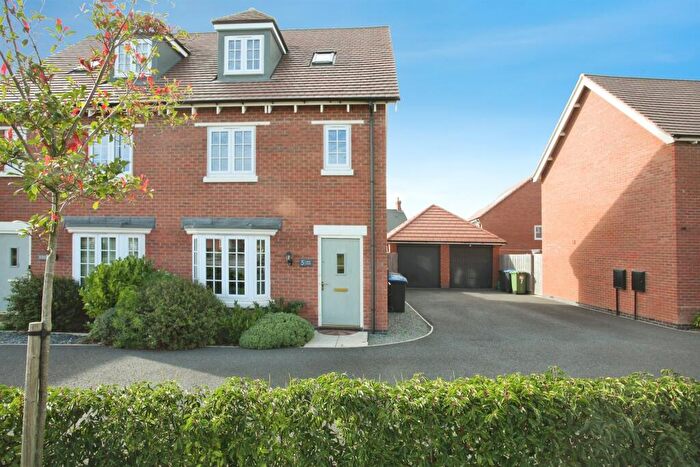 3 Bedroom Detached House For Sale In Hertz Close, Houlton, Rugby, CV23