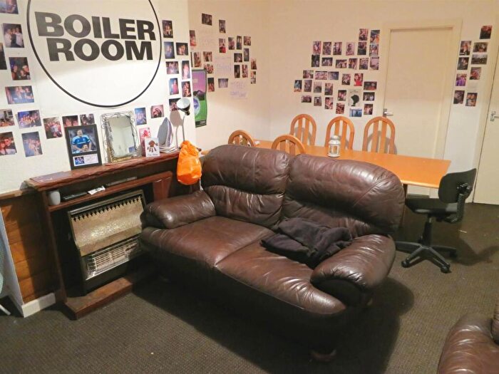 7 Bedroom Semi-Detached House To Rent In £ Pppw, Wellington Road, Withington, M20