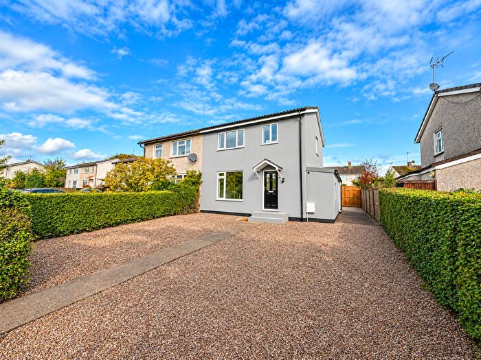 3 Bedroom Semi-Detached House For Sale In Welland Vale Road, Corby, NN17