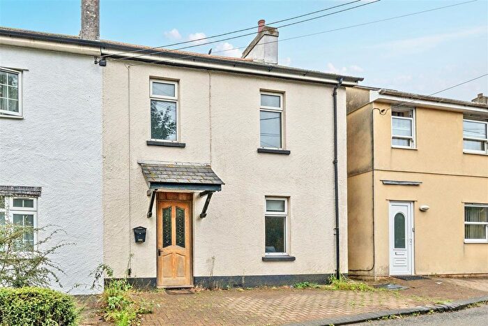 3 Bedroom Semi-Detached House For Sale In New Park Road, Lee Mill Bridge, Ivybridge, PL21