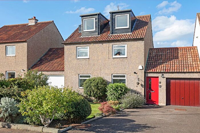 4 Bedroom Link Detached House For Sale In Coillesdene Avenue, Joppa, Edinburgh, EH15