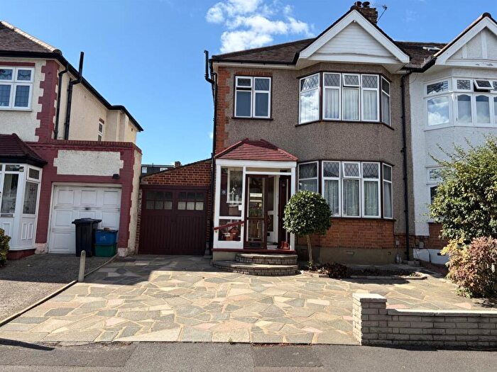 3 Bedroom Semi-Detached House For Sale In Cadogan Gardens, London, E18