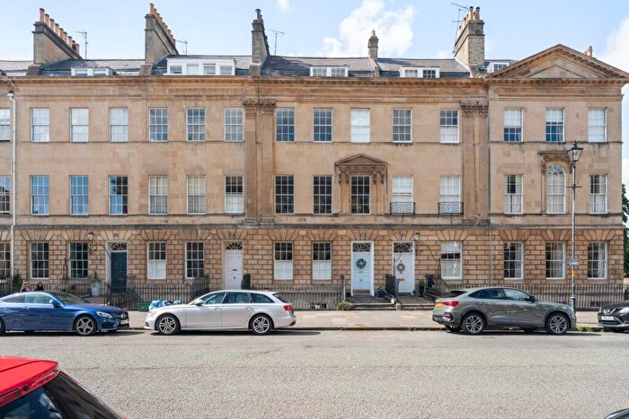 3 Bedroom Duplex To Rent In Great Pulteney Street, Bath, Somerset, BA2