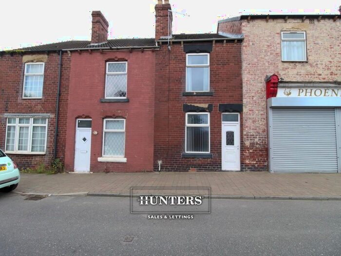 2 Bedroom Terraced House To Rent In Wakefield Road, Kinsley, Pontefract, WF9