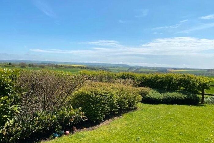 2 Bedroom Flat To Rent In Regents Court, DH1